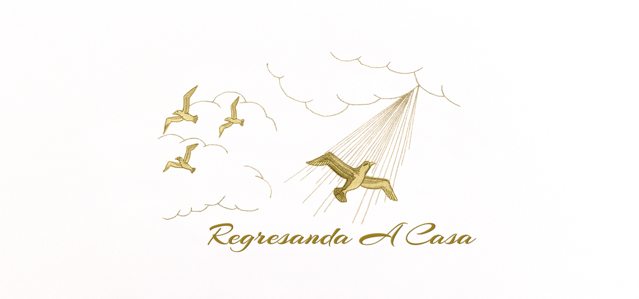 P 520 GD WT Regresanda A Casa Gold White Faux